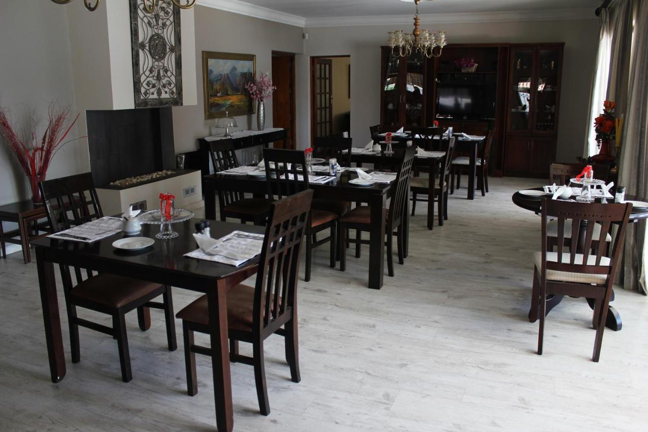 The Lakehouse Guest House Brakpan Vliegveld Buitenkant foto